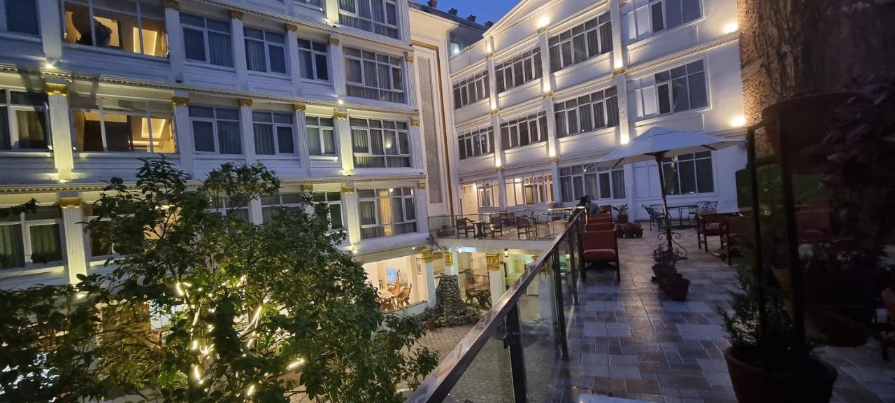 Durbar Hotel & Residence Katmandou Extérieur photo